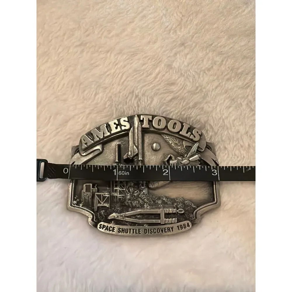Siskiyou L.E. 1989 Ames Tools Space Shuttle Discovery 1984 3D Pewter Buckle